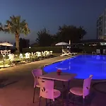 Hotel Art Beach