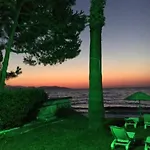 Art Beach * Guzelcamlı