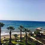 Hotel Art Beach *