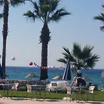 Art Beach Hotel *