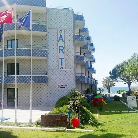 Art Beach Guzelcamlı