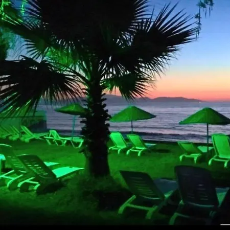 Art Beach * Guzelcamlı