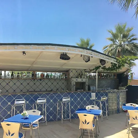 מלון Art Beach Guzelcamlı