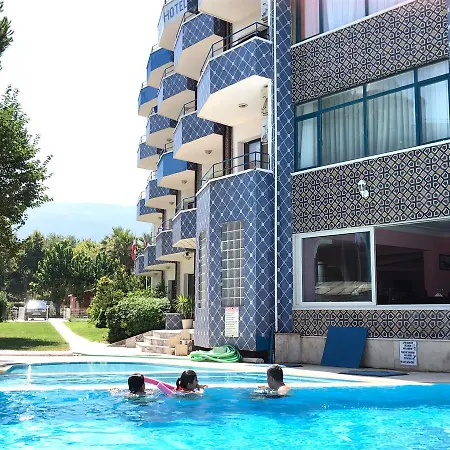 Art Beach Guzelcamlı