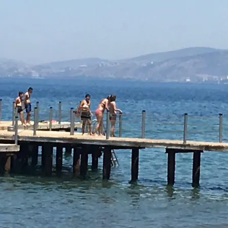 Art Beach מלון Guzelcamlı