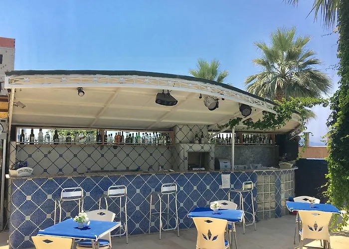 Hotel Art Beach Guzelcamlı