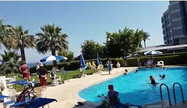 Art Beach * Guzelcamlı