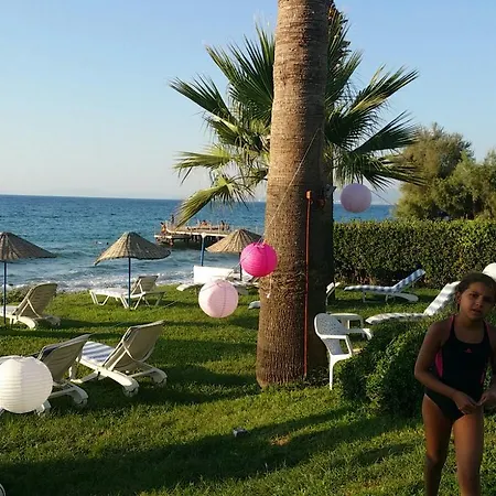 Art Beach * Guzelcamlı