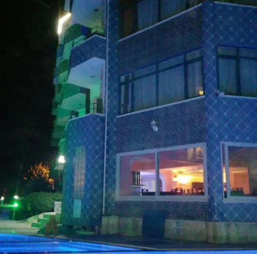 Ξενοδοχείο Art Beach Guzelcamlı